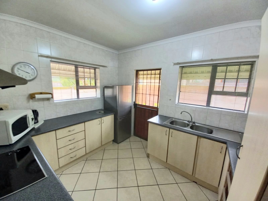 3 Bedroom Property for Sale in Hartenbos Central Western Cape